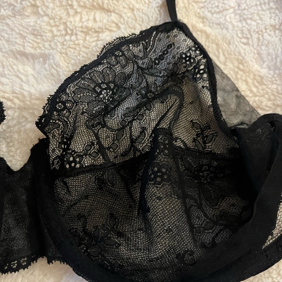 La Perla Black Lace Underwire Bra - Picture 2 of 8